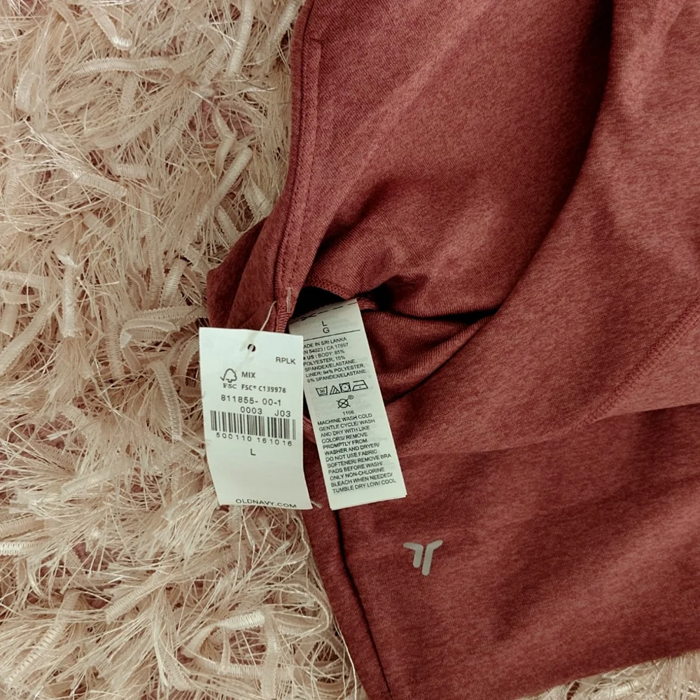 Old Navy Active Sports bra light support -with padding - Picture 3 of 3